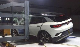 汽车碰撞视频,揭秘事故真相
