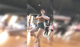 节奏快的舞蹈视频,跟随快节奏舞蹈视频感受青春活力