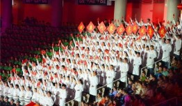 中国人合唱视频,中国人合唱风采展示