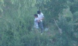 欧美情侣野战视频,野外激情实录揭秘