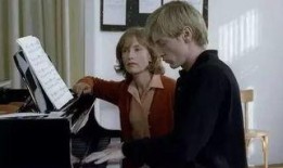 钢琴老师电影视频,师徒情深，音符间的心灵交响