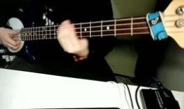 贝斯演奏视频,跟随视频学习贝斯演奏艺术