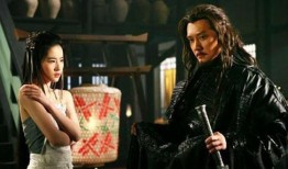 男主强迫女主的视频,一段扭曲的权力游戏