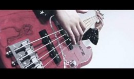 贝斯演奏视频,跟随视频学习贝斯演奏艺术