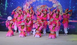 舞起幸福鼓舞蹈视频,共谱欢乐篇章