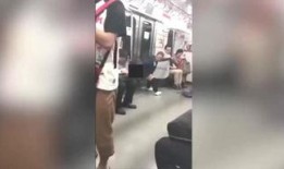 高中生接吻视频舌吻,高中生接吻视频引发舌吻风波