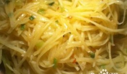 酸辣土豆丝的做法视频,家常快手菜，美味又简单！