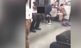 高中生接吻视频舌吻,高中生接吻视频引发舌吻风波