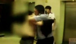 女人是洗澡的视频,女性洗澡的温馨瞬间