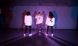 阿v在线视频看免费i国产,免费i国产生背后的秘密