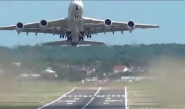 空客380起飞视频,壮丽瞬间捕捉