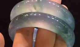 翡翠切割现场视频,精湛工艺与璀璨瞬间