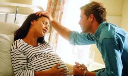 孕妇站立分娩视频,孕妇真实体验视频解析