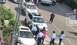 郯城砸车事件视频,暴力冲突引发社会关注